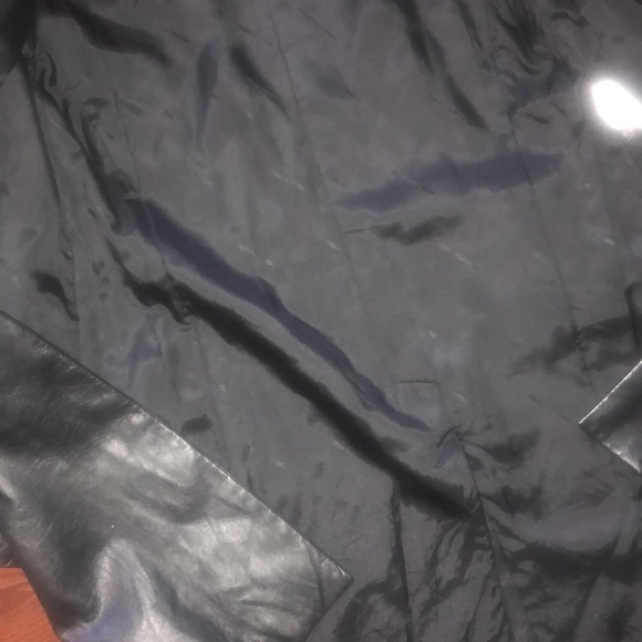 Versace Leather Jacket excellent condition - Picture 14 of 14